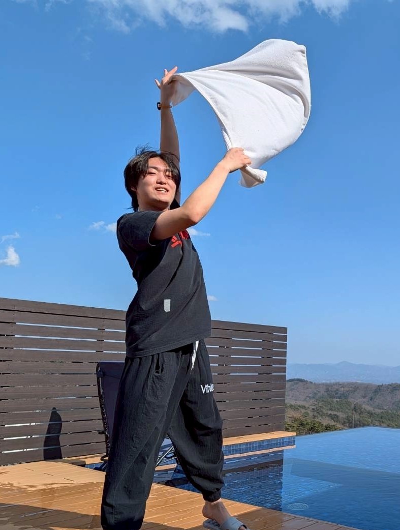 シャイニー金村