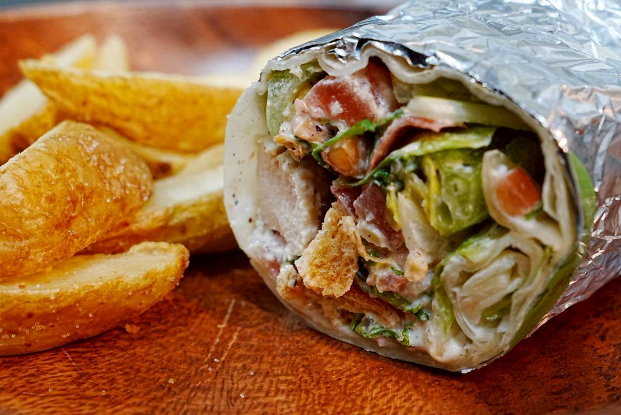 シーザーサラダブリトー